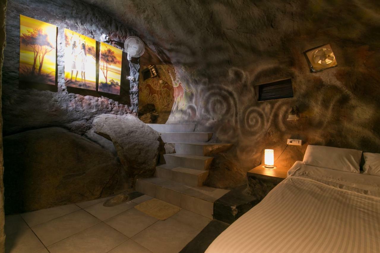 Rockville Wayanad Otel Sultan Bathery Dış mekan fotoğraf