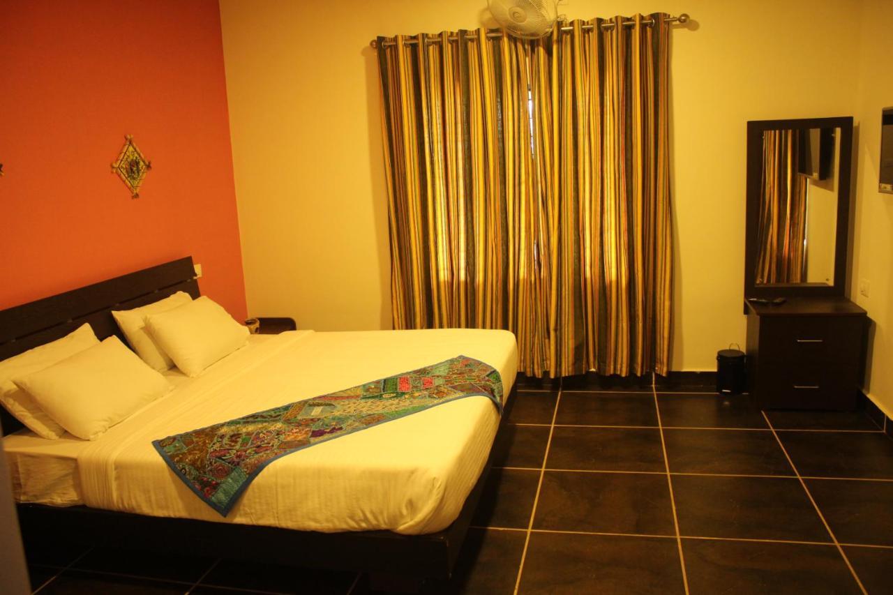 Rockville Wayanad Otel Sultan Bathery Dış mekan fotoğraf